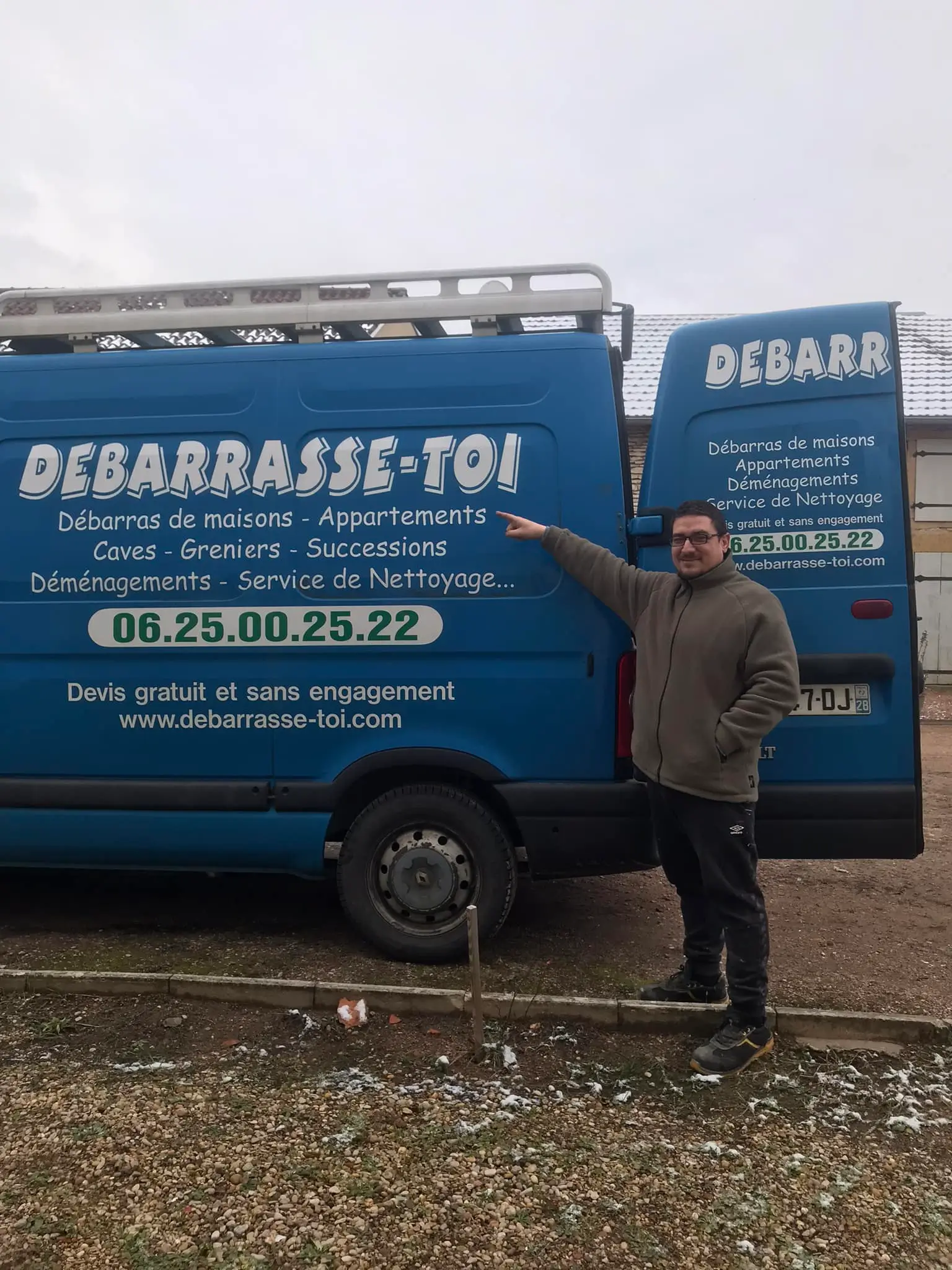 Débarras à Montceau-les-Mines : maison de mineur, cave, garage et dépendances